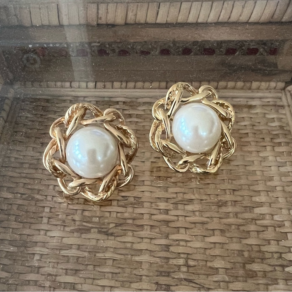 GIVENCHY EARRINGS with FAUX PEARL